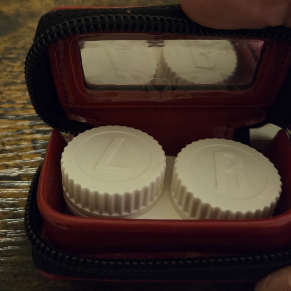 NEW Coach Leopard Print Contact Lens Case With Contact Holder Inside  CUTE !! - Picture 3 of 4